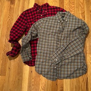 2 JCrew slim fit button shirts M